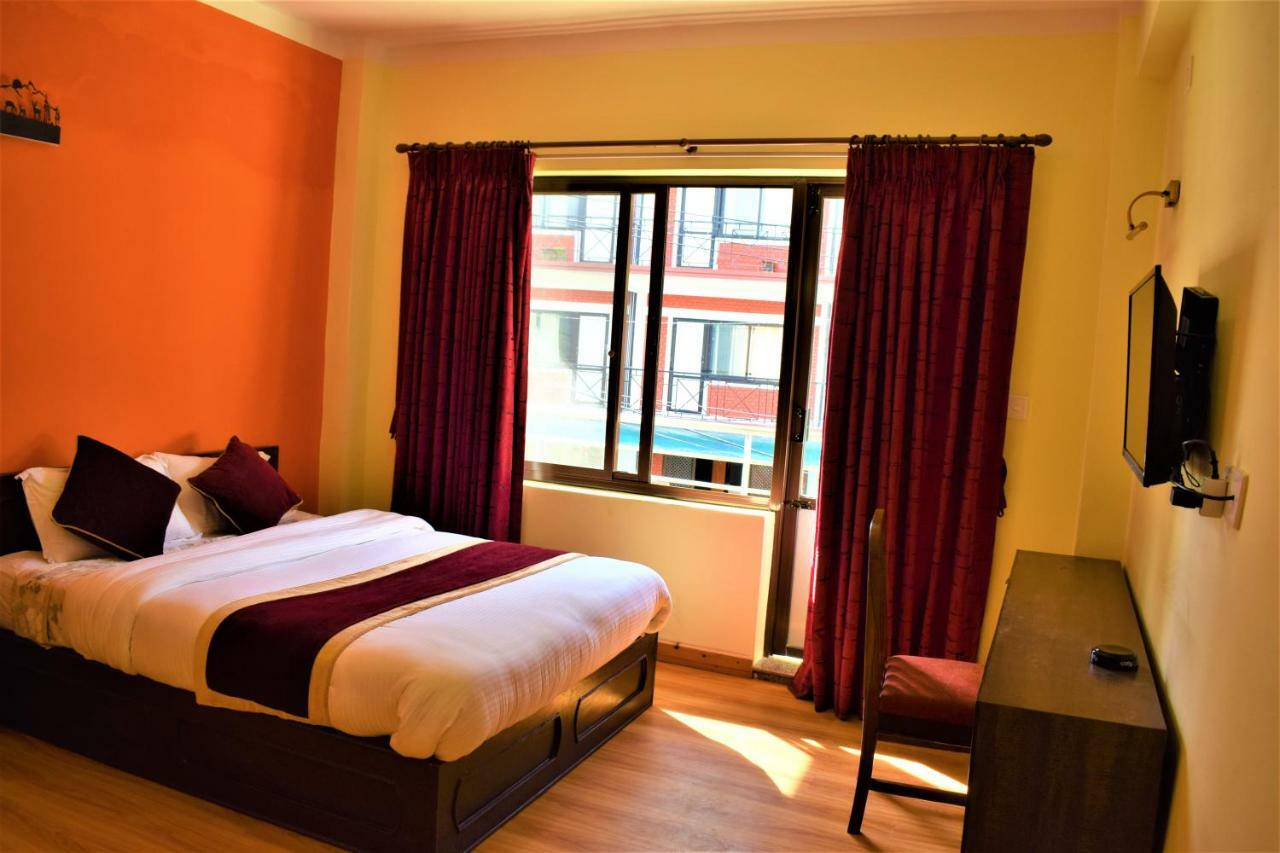 Hotel Nagarkot Inn Bagian luar foto