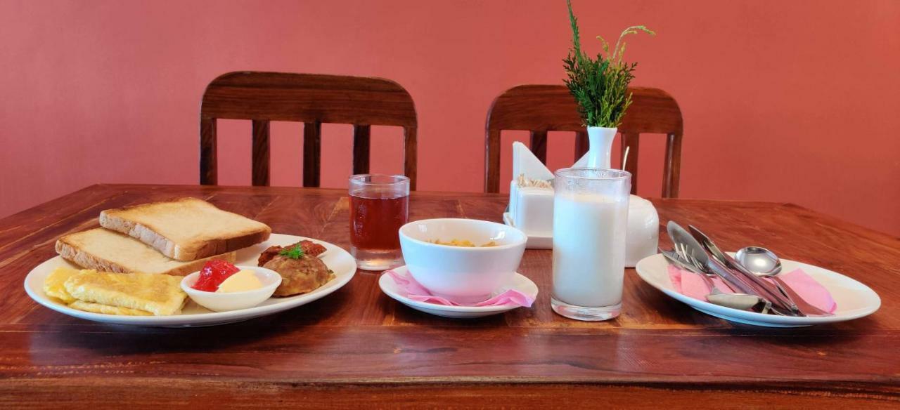 Hotel Nagarkot Inn Bagian luar foto